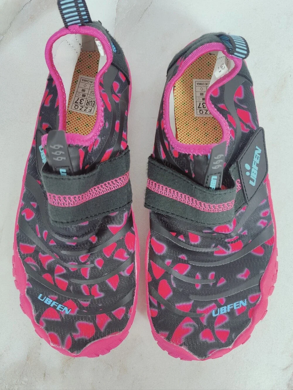 UBFEN Kids' Girls' Water Shoes Aqua Socks, Sz 6